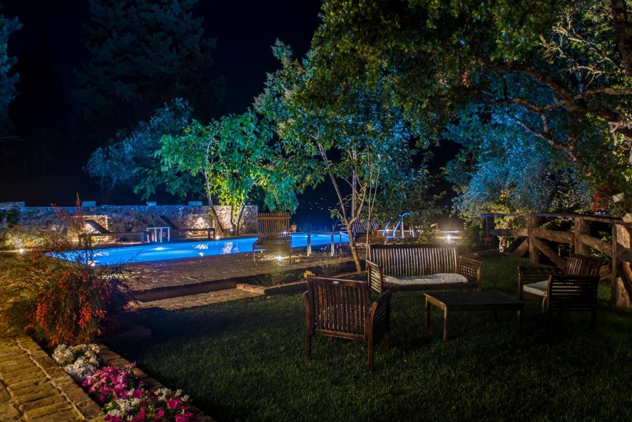 Villa Fioraki Pouládes المظهر الخارجي الصورة