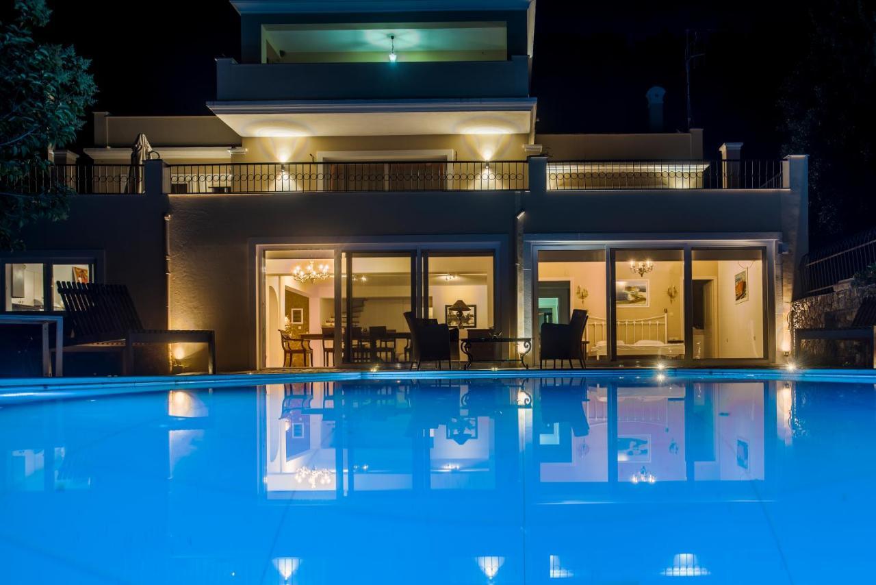 Villa Fioraki Pouládes المظهر الخارجي الصورة